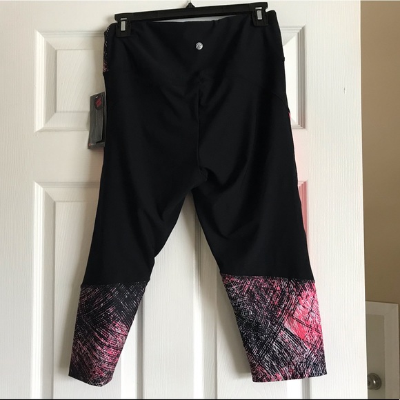 Bally Total Fitness Crops - Picture 2 of 3